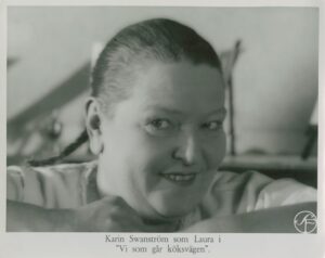 Karin Swanström i Vi som går köksvägen (1932)